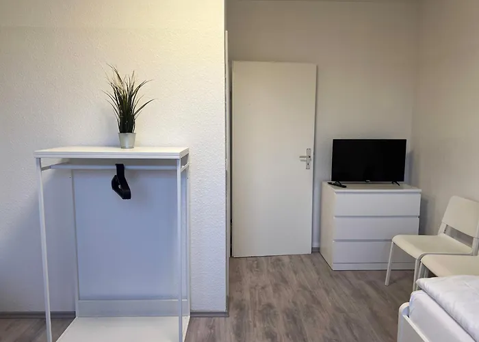 T&k - - 2 - Vollausgestattet